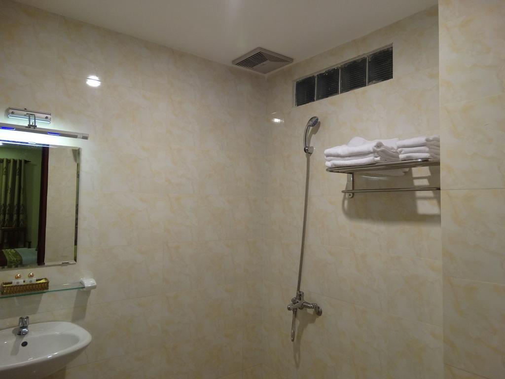 הו צ'י מין סיטי Hoa Vinh Hotel מראה חיצוני תמונה
