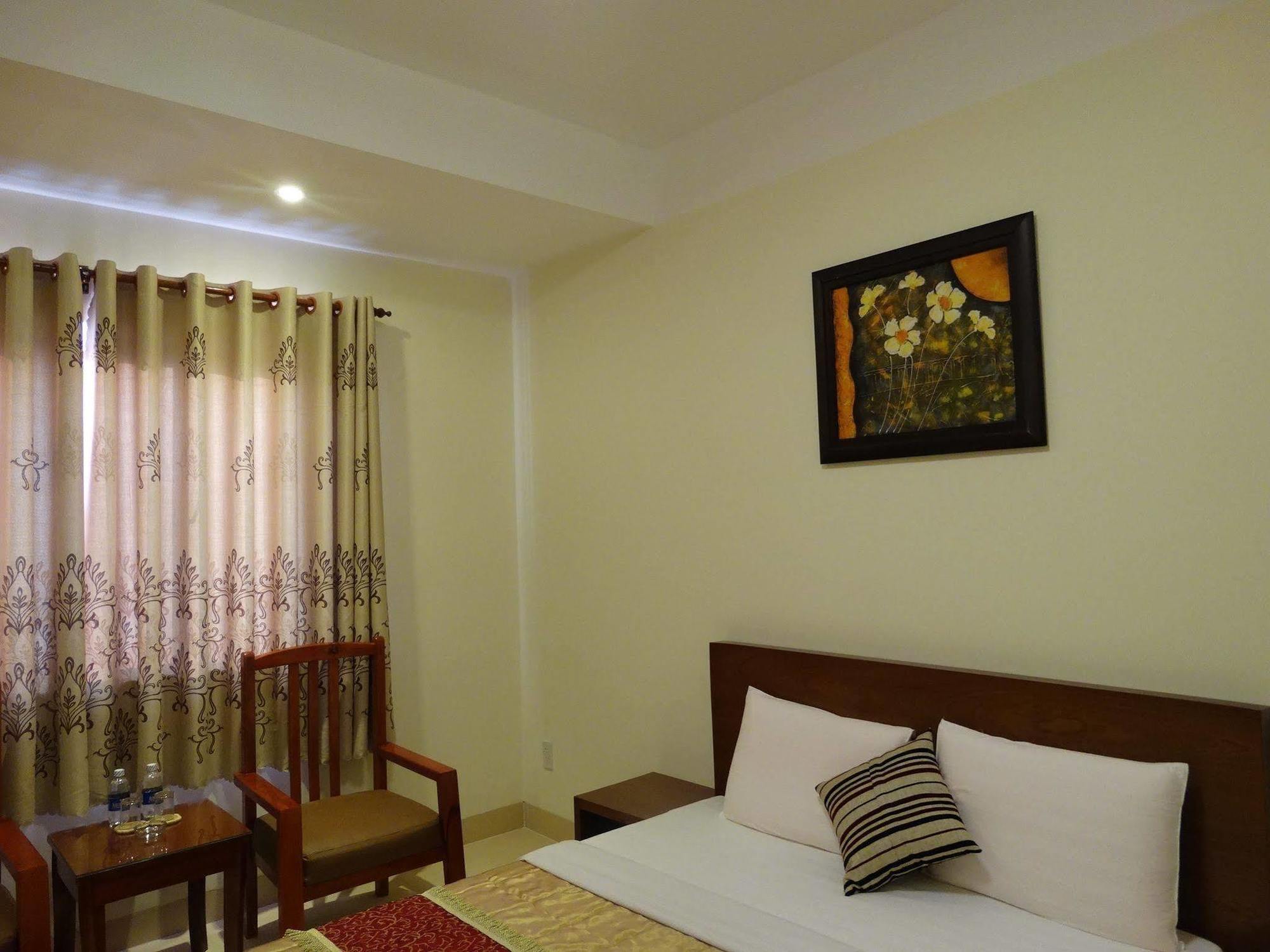 הו צ'י מין סיטי Hoa Vinh Hotel מראה חיצוני תמונה